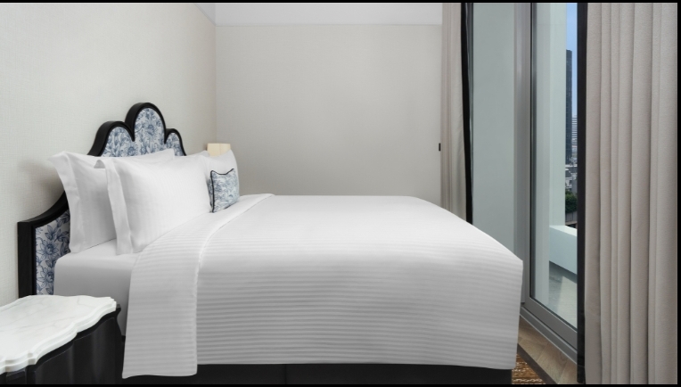 ให้เช่าคอนโดสุขุมวิท อโศก ทองหล่อ : 🔥ให้เช่าด่วน🔥LA CLEF Two - Bedroom Executive 88 ตร.ม. ใกล้ BTS ทองหล่อ 150 เมตร ห้องสวยพร้อมเข้าอยู่ + ฟรี Wi-fi + ทำความสะอาด 3 ครั้ง/สัปดาห์ + เลี้ยงสัตว์ได้