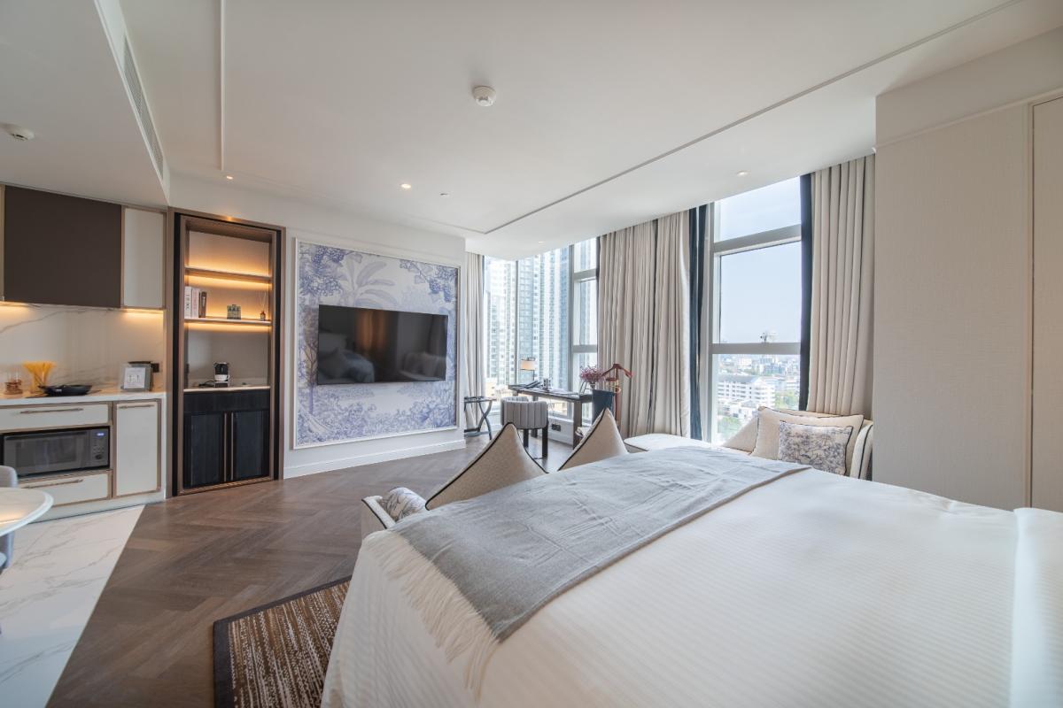 For RentCondoSukhumvit, Asoke, Thonglor : 🔥For Rent Now🔥 LA CLEF Executive Studio, 44 ​​sq.m., 150 meters from BTS Thonglor. Beautiful room, ready to move in + Free Wi-fi + Cleaning 3 times/week + Pets allowed (Promotional price until March 31, 2026)