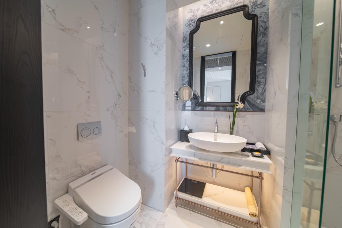 For RentCondoSukhumvit, Asoke, Thonglor : 🔥For Rent Now🔥 LA CLEF Executive Studio, 44 ​​sq.m., 150 meters from BTS Thonglor. Beautiful room, ready to move in + Free Wi-fi + Cleaning 3 times/week + Pets allowed (Promotional price until March 31, 2026)