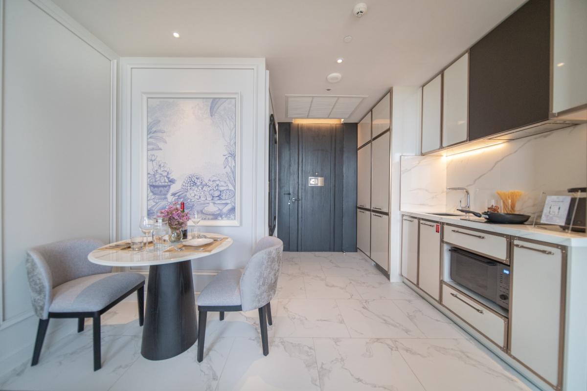 For RentCondoSukhumvit, Asoke, Thonglor : 🔥For Rent Now🔥 LA CLEF Executive Studio, 44 ​​sq.m., 150 meters from BTS Thonglor. Beautiful room, ready to move in + Free Wi-fi + Cleaning 3 times/week + Pets allowed (Promotional price until March 31, 2026)