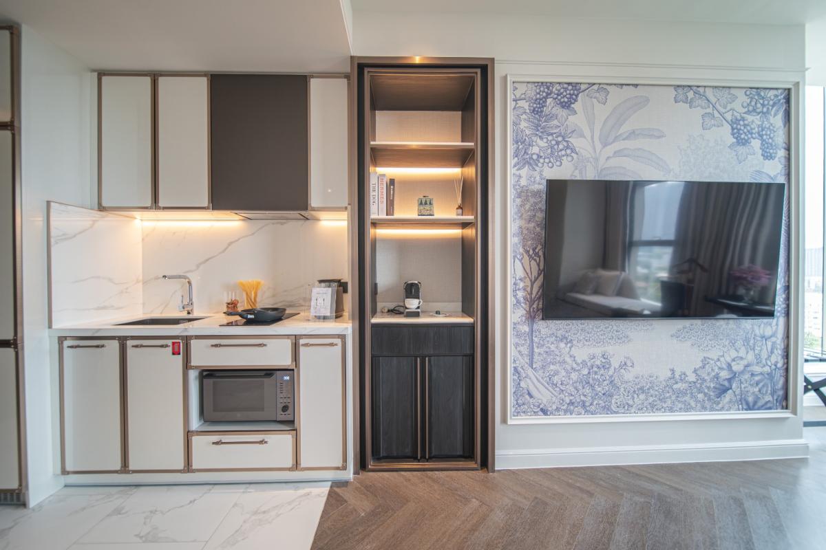 For RentCondoSukhumvit, Asoke, Thonglor : 🔥For Rent Now🔥 LA CLEF Executive Studio, 44 ​​sq.m., 150 meters from BTS Thonglor. Beautiful room, ready to move in + Free Wi-fi + Cleaning 3 times/week + Pets allowed (Promotional price until March 31, 2026)