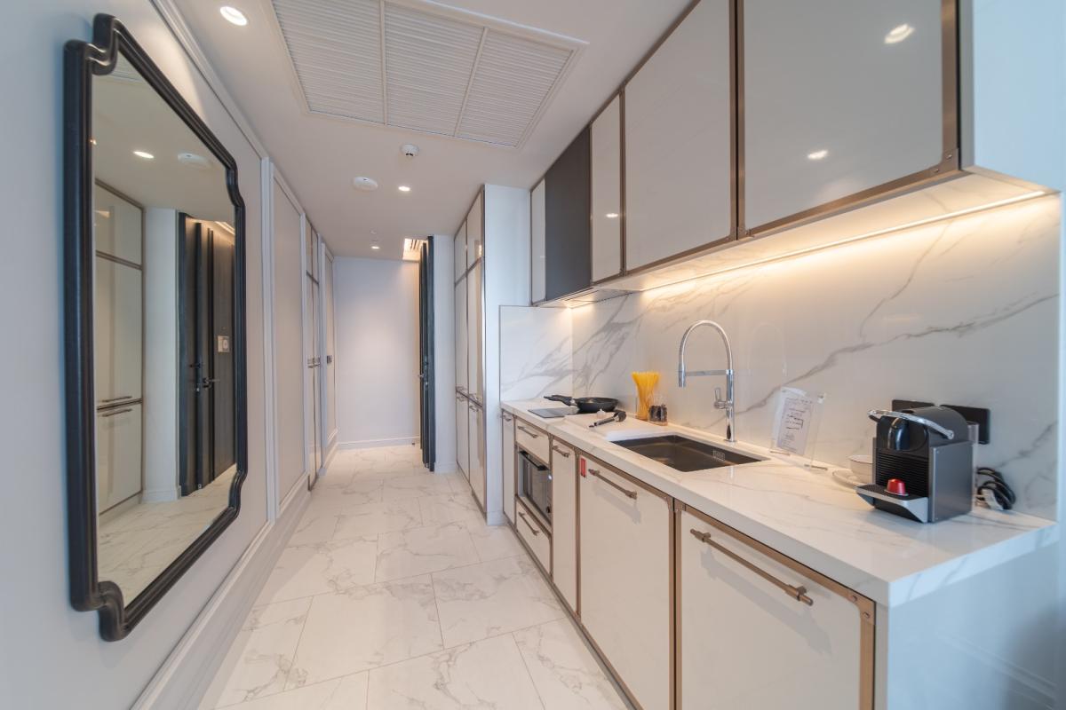 ให้เช่าคอนโดสุขุมวิท อโศก ทองหล่อ : 🔥ให้เช่าด่วน🔥LA CLEF One - Bedroom Deluxe 52 ตร.ม. ใกล้ BTS ทองหล่อ 150 เมตร ห้องสวยพร้อมเข้าอยู่ + ฟรี Wi-fi + ทำความสะอาด 3 ครั้ง/สัปดาห์ + เลี้ยงสัตว์ได้