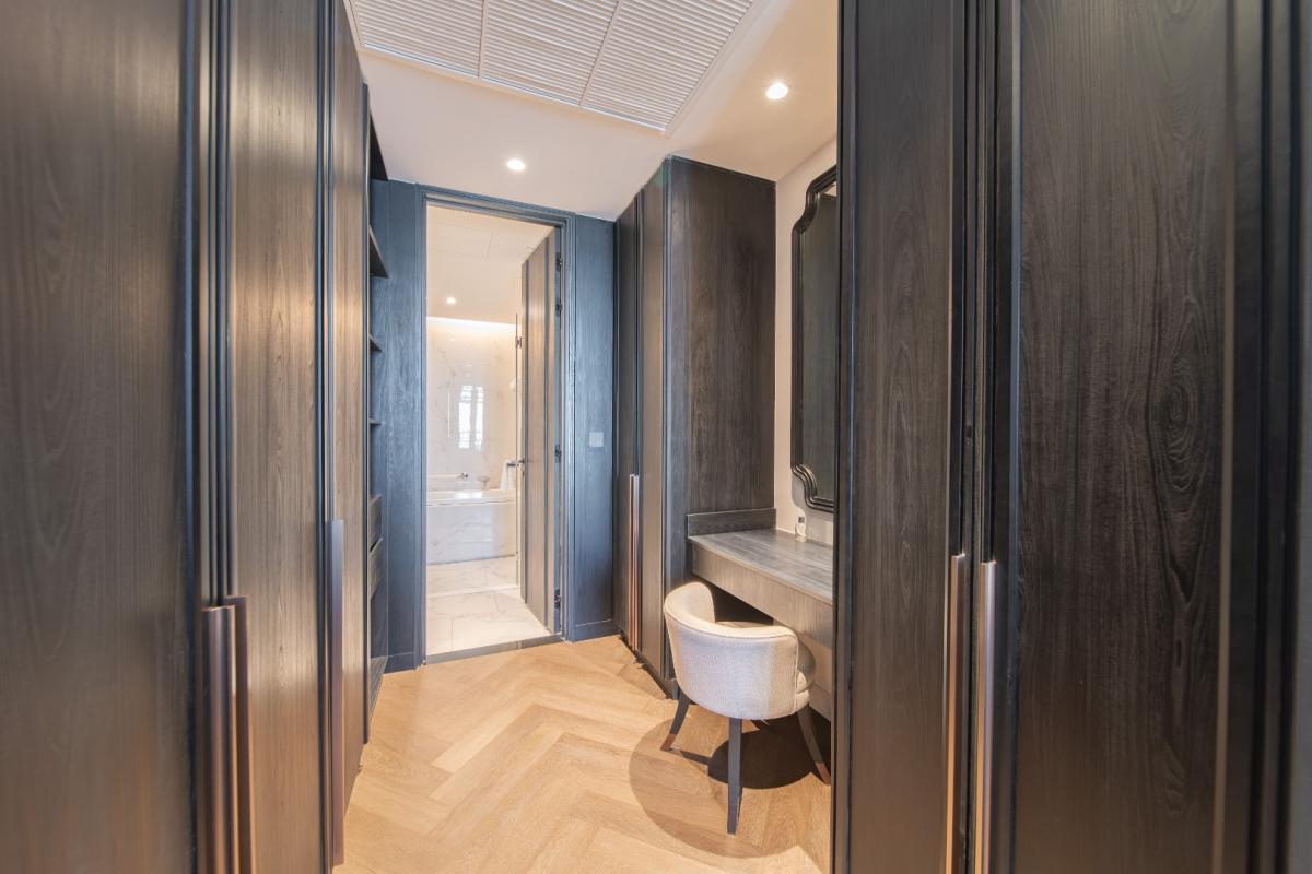 ให้เช่าคอนโดสุขุมวิท อโศก ทองหล่อ : 🔥ให้เช่าด่วน🔥LA CLEF One - Bedroom Deluxe 52 ตร.ม. ใกล้ BTS ทองหล่อ 150 เมตร ห้องสวยพร้อมเข้าอยู่ + ฟรี Wi-fi + ทำความสะอาด 3 ครั้ง/สัปดาห์ + เลี้ยงสัตว์ได้