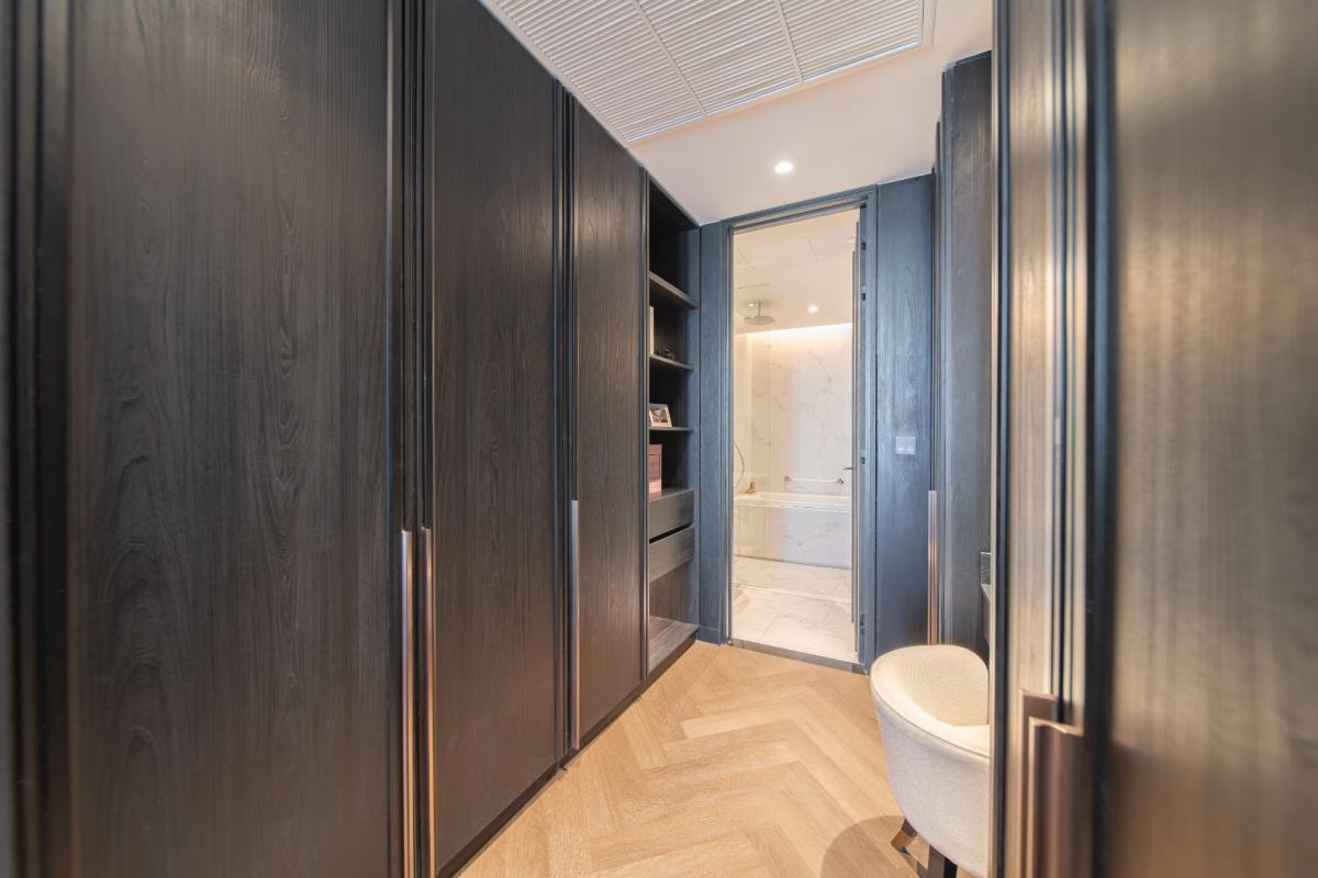 ให้เช่าคอนโดสุขุมวิท อโศก ทองหล่อ : 🔥ให้เช่าด่วน🔥LA CLEF One - Bedroom Deluxe 52 ตร.ม. ใกล้ BTS ทองหล่อ 150 เมตร ห้องสวยพร้อมเข้าอยู่ + ฟรี Wi-fi + ทำความสะอาด 3 ครั้ง/สัปดาห์ + เลี้ยงสัตว์ได้