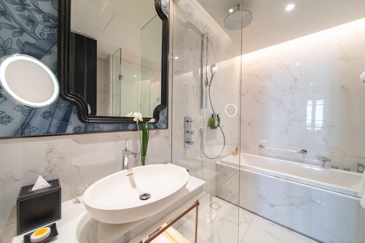 ให้เช่าคอนโดสุขุมวิท อโศก ทองหล่อ : 🔥ให้เช่าด่วน🔥LA CLEF One - Bedroom Deluxe 52 ตร.ม. ใกล้ BTS ทองหล่อ 150 เมตร ห้องสวยพร้อมเข้าอยู่ + ฟรี Wi-fi + ทำความสะอาด 3 ครั้ง/สัปดาห์ + เลี้ยงสัตว์ได้