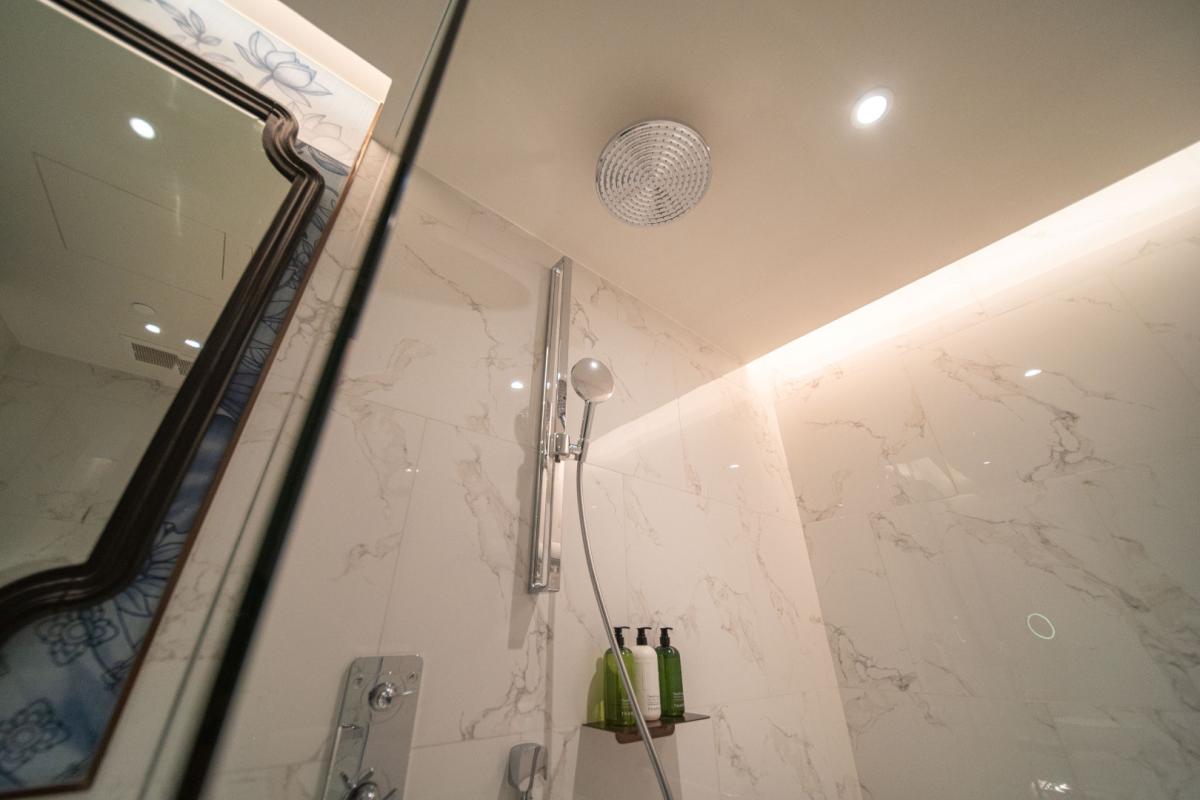 ให้เช่าคอนโดสุขุมวิท อโศก ทองหล่อ : 🔥ให้เช่าด่วน🔥LA CLEF One - Bedroom Deluxe 52 ตร.ม. ใกล้ BTS ทองหล่อ 150 เมตร ห้องสวยพร้อมเข้าอยู่ + ฟรี Wi-fi + ทำความสะอาด 3 ครั้ง/สัปดาห์ + เลี้ยงสัตว์ได้