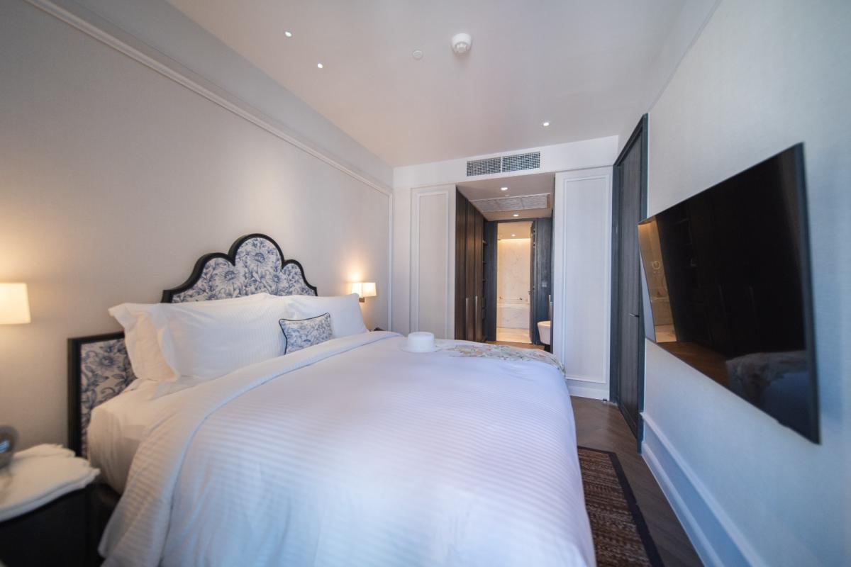 ให้เช่าคอนโดสุขุมวิท อโศก ทองหล่อ : 🔥ให้เช่าด่วน🔥LA CLEF One - Bedroom Deluxe 52 ตร.ม. ใกล้ BTS ทองหล่อ 150 เมตร ห้องสวยพร้อมเข้าอยู่ + ฟรี Wi-fi + ทำความสะอาด 3 ครั้ง/สัปดาห์ + เลี้ยงสัตว์ได้