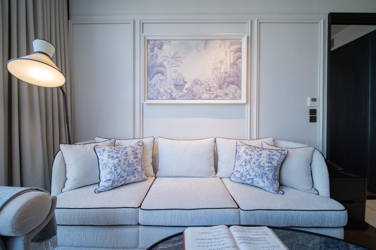 ให้เช่าคอนโดสุขุมวิท อโศก ทองหล่อ : 🔥ให้เช่าด่วน🔥LA CLEF One - Bedroom Deluxe 52 ตร.ม. ใกล้ BTS ทองหล่อ 150 เมตร ห้องสวยพร้อมเข้าอยู่ + ฟรี Wi-fi + ทำความสะอาด 3 ครั้ง/สัปดาห์ + เลี้ยงสัตว์ได้