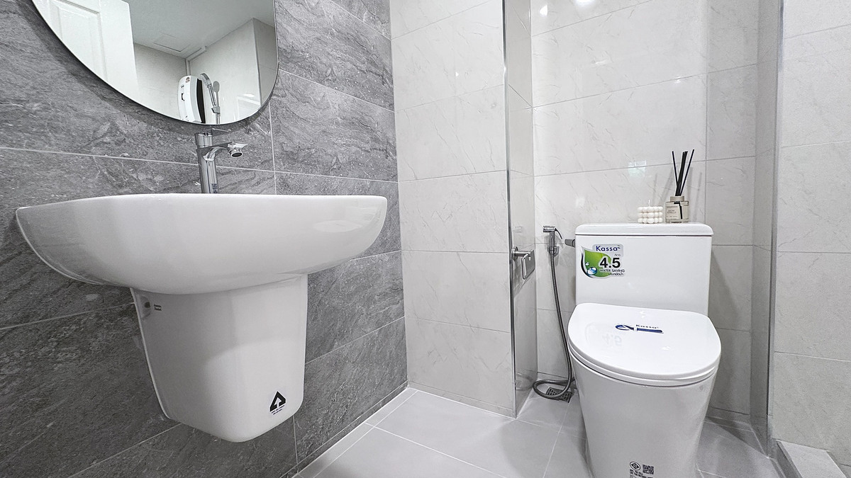 ขายคอนโดพระราม 8 สามเสน ราชวัตร : 🚨 ลดแรง! รีโนเวทใหม่ทั้งห้อง 🏢 คอนโด ลุมพินี เพลส พระราม 8