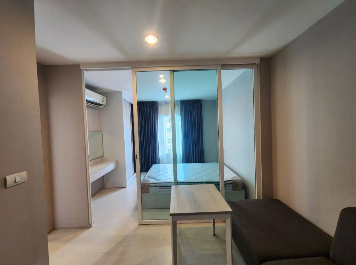 For RentCondoSamut Prakan,Samrong : For Rent ✨ Aspire Erawan ✨ Fully furnished with appliances, near BTS Chang Erawan Station.