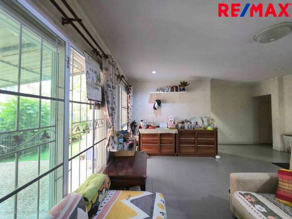 For SaleHousePathum Thani,Rangsit, Thammasat : 2-story detached house for sale, Discovery Balika Village, Discovery Balika, Lam Luk Ka, Khlong 4, Sawai Pracharat Road.