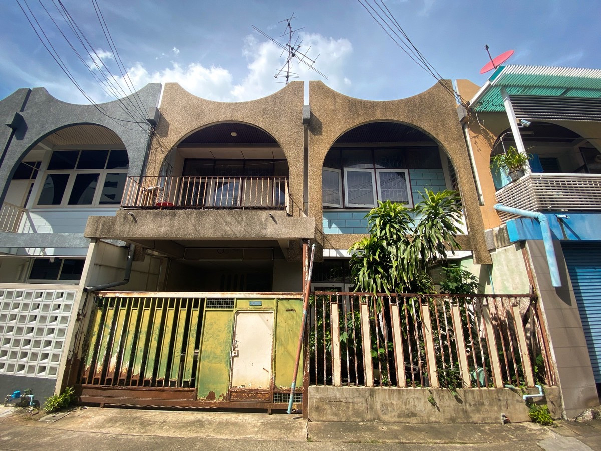 For RentTownhomeSukhumvit, Asoke, Thonglor : M1605 House for rent in Soi Ekkamai 12.