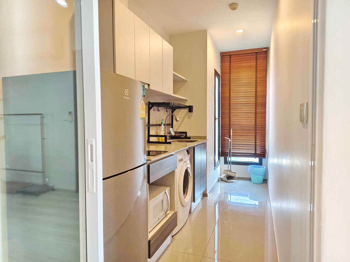 For RentCondoRatchadapisek, Huaikwang, Suttisan : 9773♛Condo for rent, 2 bedrooms♙Enter project name in Thai♜MRT Huai Khwang (120 m.)∞099-5919653,065-9423251🜲Line@sureresidence