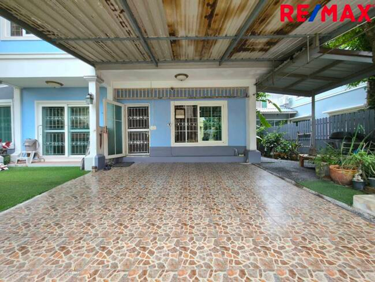 For SaleHousePathum Thani,Rangsit, Thammasat : 2-story detached house for sale, Discovery Balika Village, Discovery Balika, Lam Luk Ka, Khlong 4, Sawai Pracharat Road.