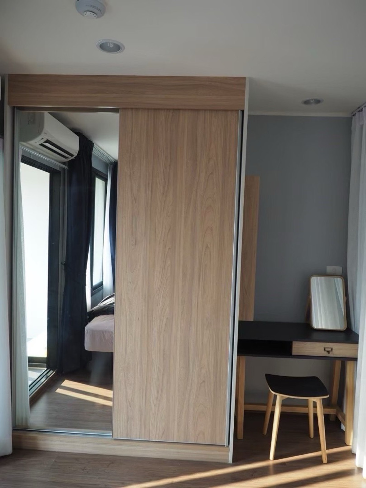 For RentCondoRama3 (Riverside),Satupadit : Condo for rent, ready to move in 1 April. 
U Delight Residence Riverfront