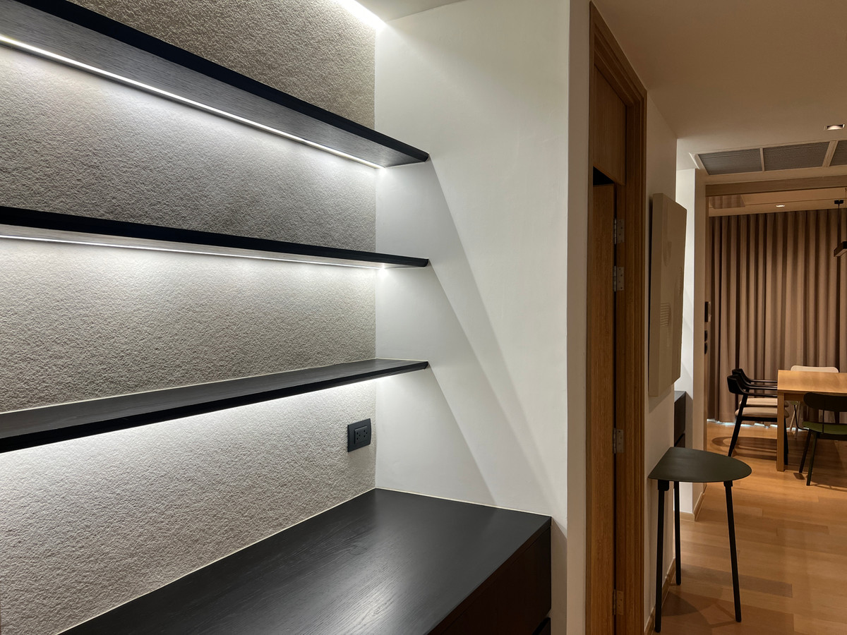 For SaleCondoSukhumvit, Asoke, Thonglor : Luxury condo for sale, room divided into proportions, with bathtub, Thonglor area