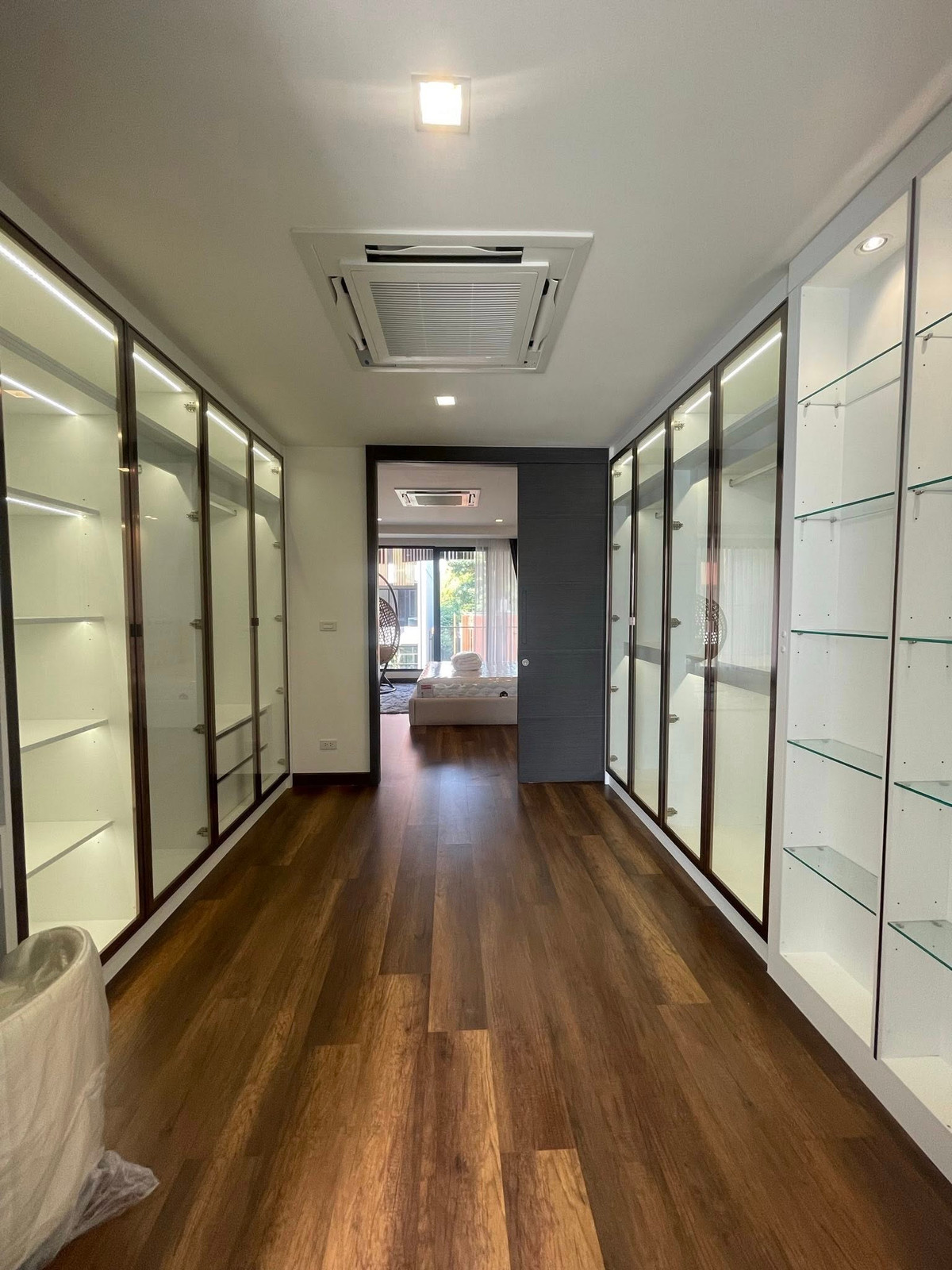 For SaleTownhomeBangna, Bearing, Lasalle : The Park Lane Sukhumvit 105 / 3 Bedrooms (For Sale), The Park Lane Sukhumvit 105 / 3 Bedrooms (FOR SAEL) YOK071