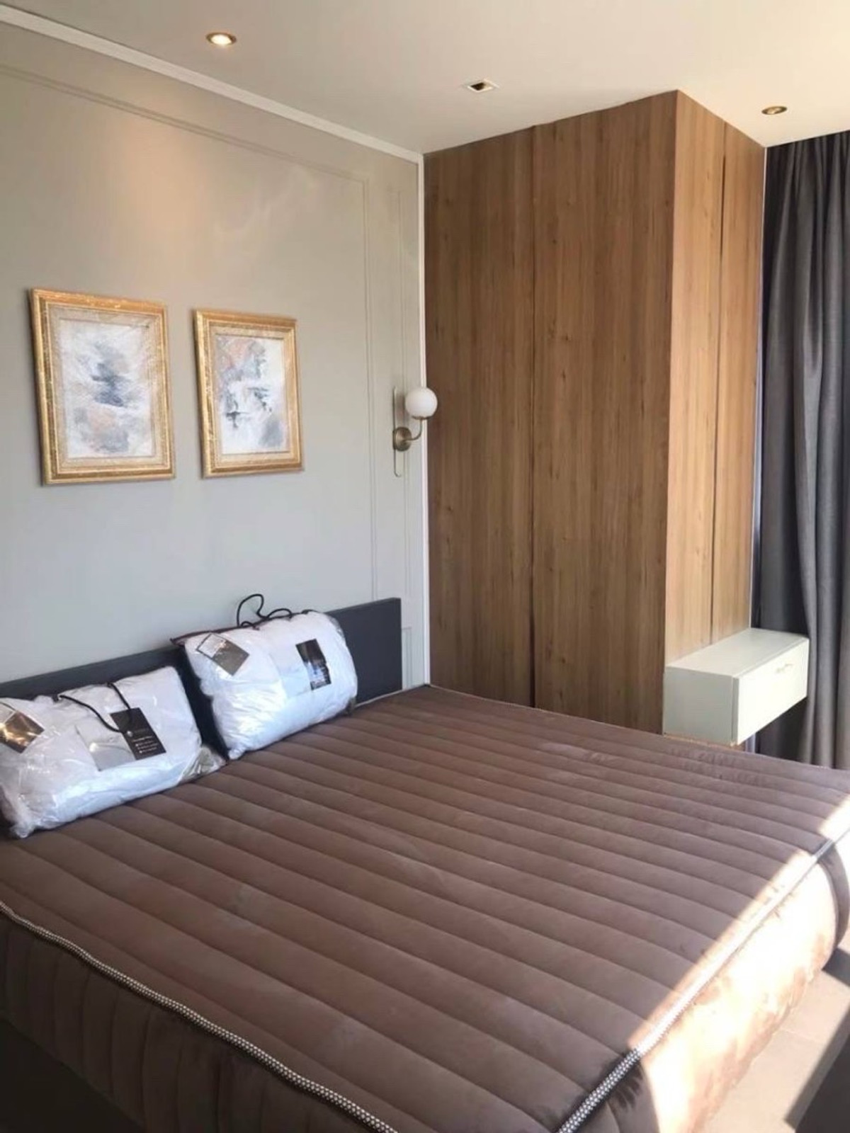 ให้เช่าคอนโดสีลม ศาลาแดง บางรัก : Ashton Silom. for rent 0816037454