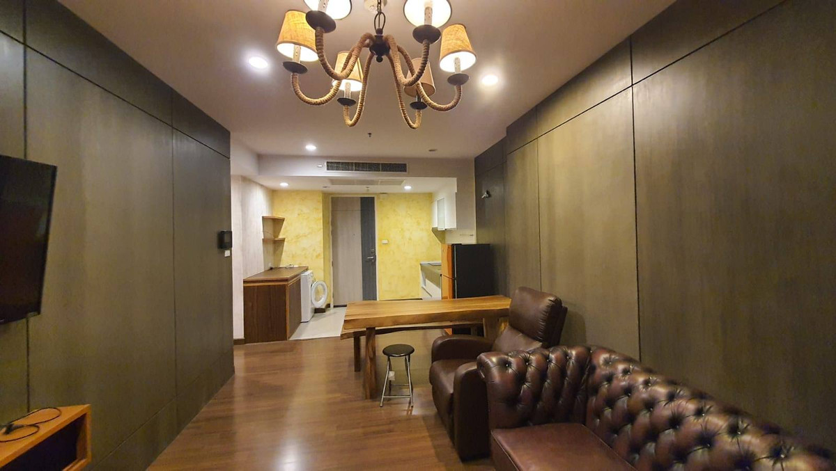 ขายคอนโดสาทร นราธิวาส : Supalai Lite Sathorn - Charoenrat / 1 Bedroom (SALE WITH TENENT), ศุภาลัย ไลท์ สาทร - เจริญราษฎร์ / 1 ห้องนอน (ขายพร้อมผู้เช่า) LD052