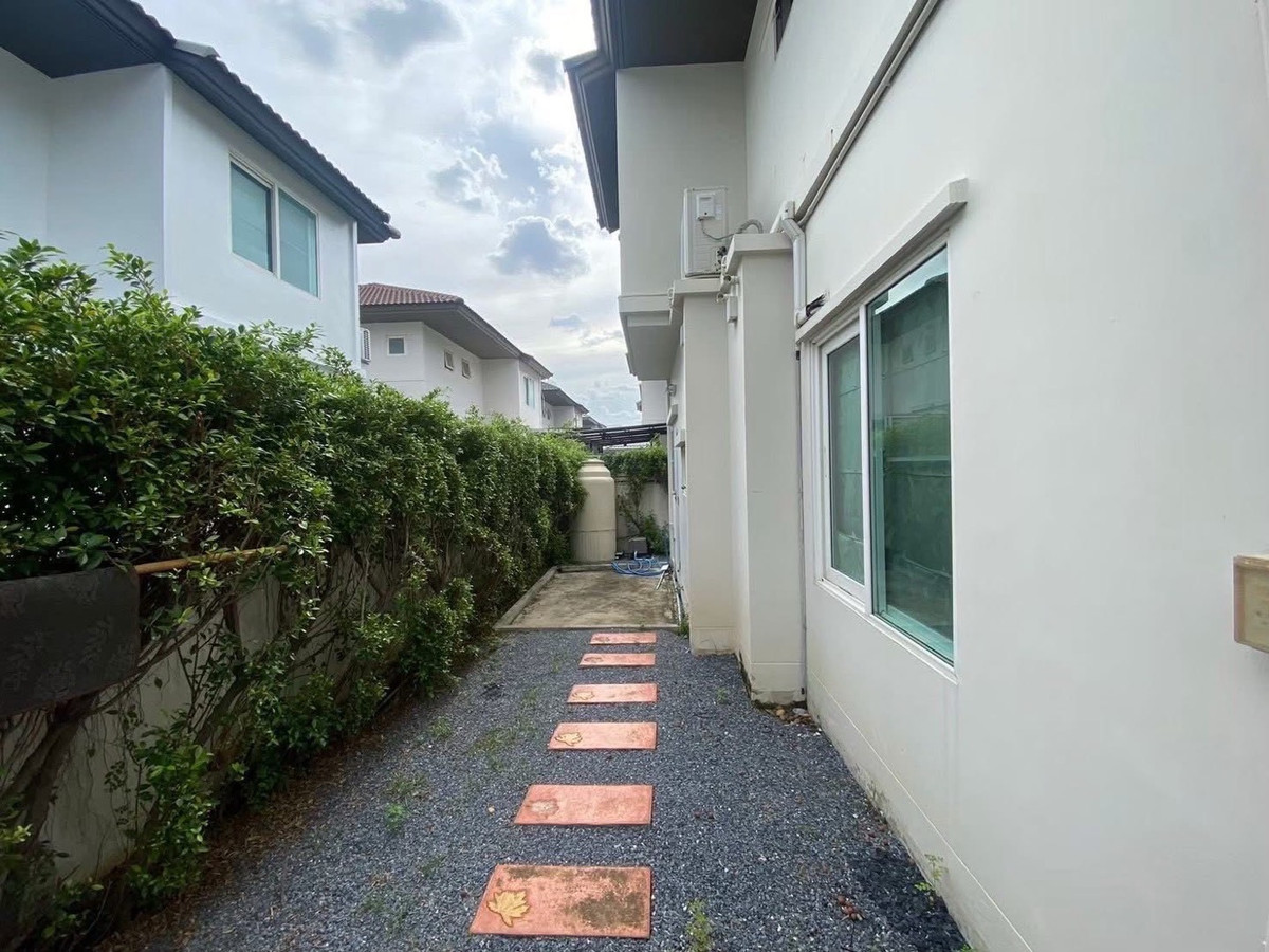 ให้เช่าบ้านนวมินทร์ รามอินทรา : ให้เช่าบ้านเดี่ยว 2 ชั้น🏞️หมู่บ้านมัณฑนา เลค วัชรพล ถนนสุขาภิบาล 5เนื้อที่ 52.4 ตารางวา
38,000 บาท