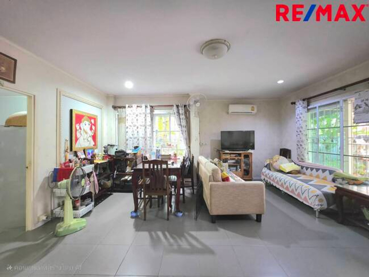 For SaleHousePathum Thani,Rangsit, Thammasat : 2-story detached house for sale, Discovery Balika Village, Discovery Balika, Lam Luk Ka, Khlong 4, Sawai Pracharat Road.