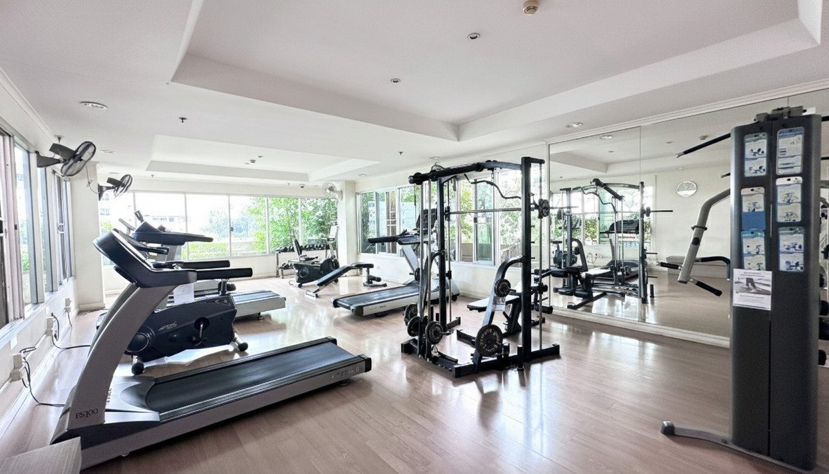 ขายคอนโดพระราม 8 สามเสน ราชวัตร : 🚨 ลดแรง! รีโนเวทใหม่ทั้งห้อง 🏢 คอนโด ลุมพินี เพลส พระราม 8