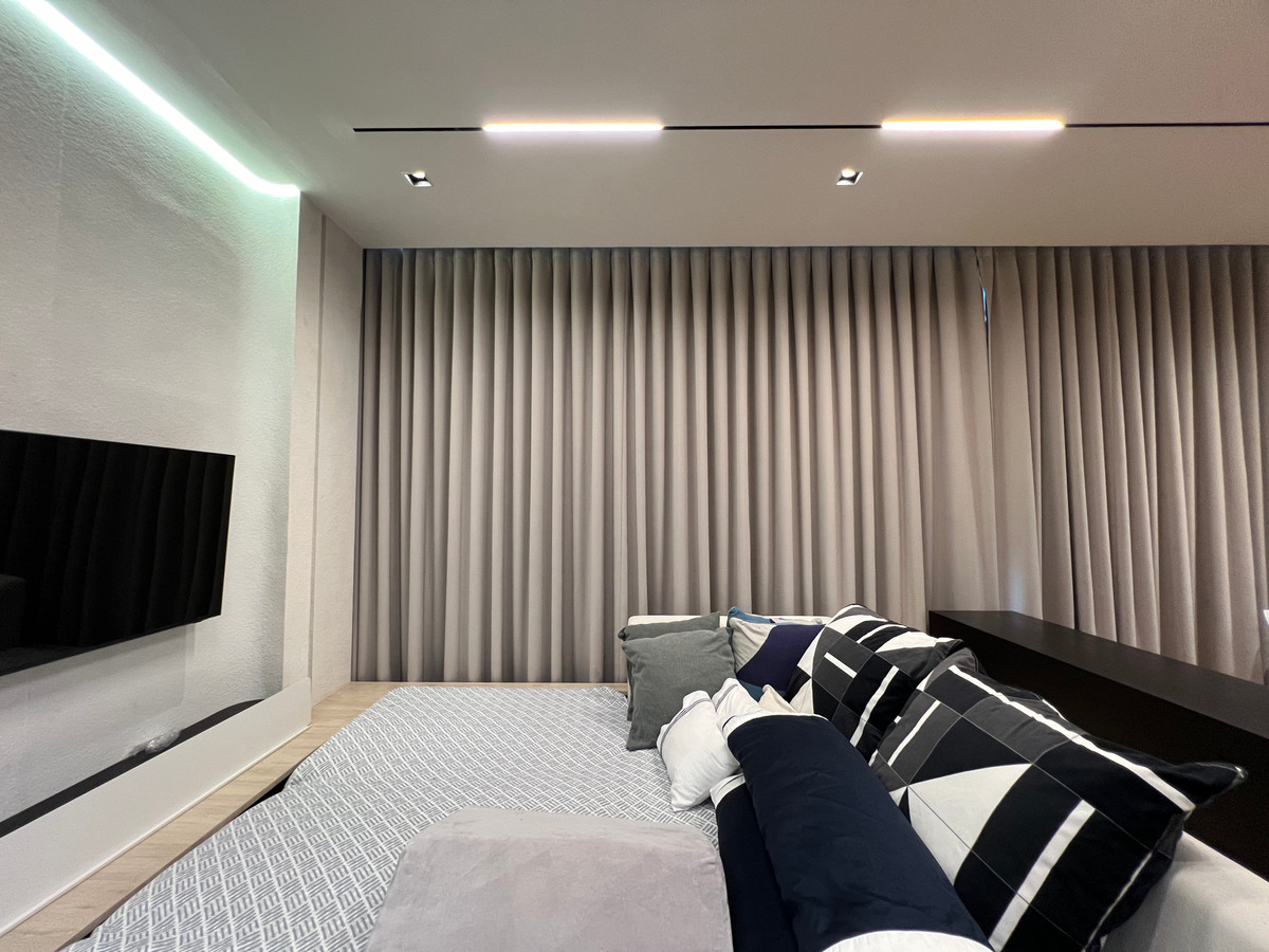 For RentCondoSukhumvit, Asoke, Thonglor : Luxury condo for rent, separated room with bathtub, Thonglor area