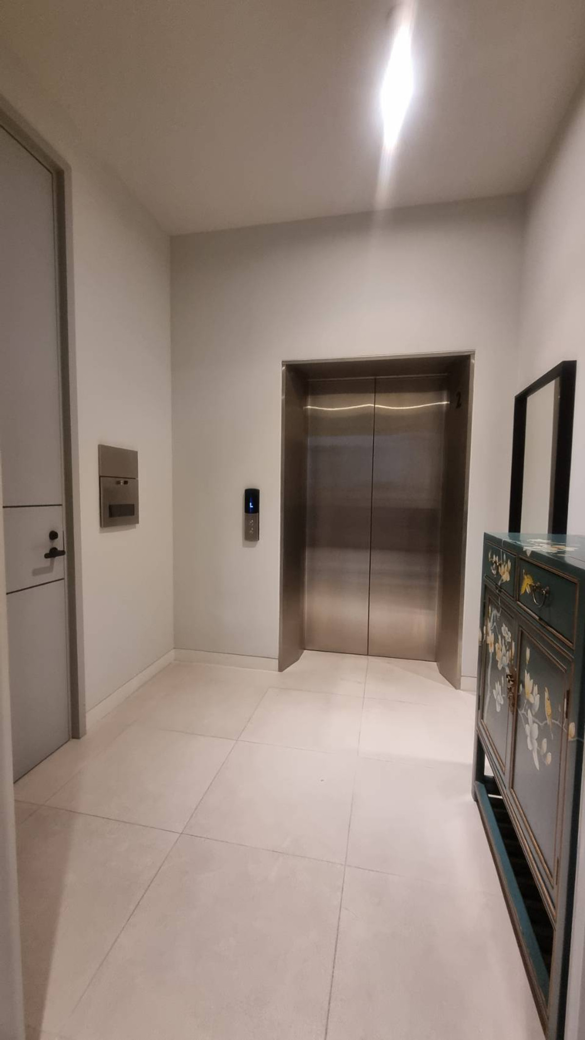 ให้เช่าคอนโดสุขุมวิท อโศก ทองหล่อ : Vittorio Sukhumvit39 2bed3bath 101 Sqm Fullyfurnish,Welcome Foreign 100,000-