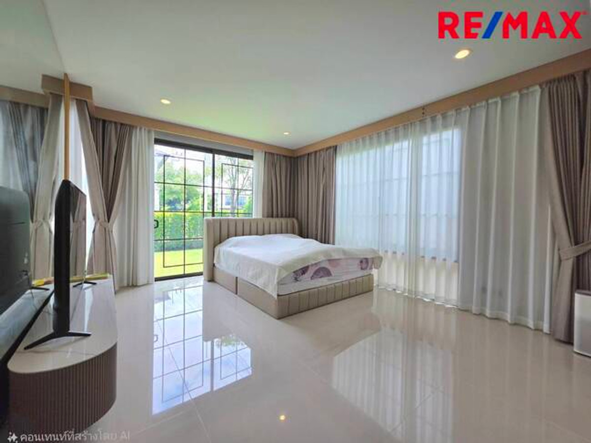 For SaleHousePathum Thani,Rangsit, Thammasat : Single house for sale, Setthasiri Project, Bangkok-Pathum Thani, special price, house age only 1 year.