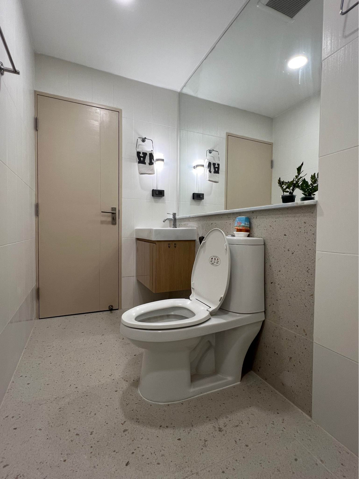 ขายทาวน์โฮมแจ้งวัฒนะ เมืองทอง : บ้านกลางเมือง งามวงศ์วาน / 3 ห้องนอน (ขาย), Baan Klang Muang Ngamwongwan / 3 Bedrooms (FOR SALE) AOM062