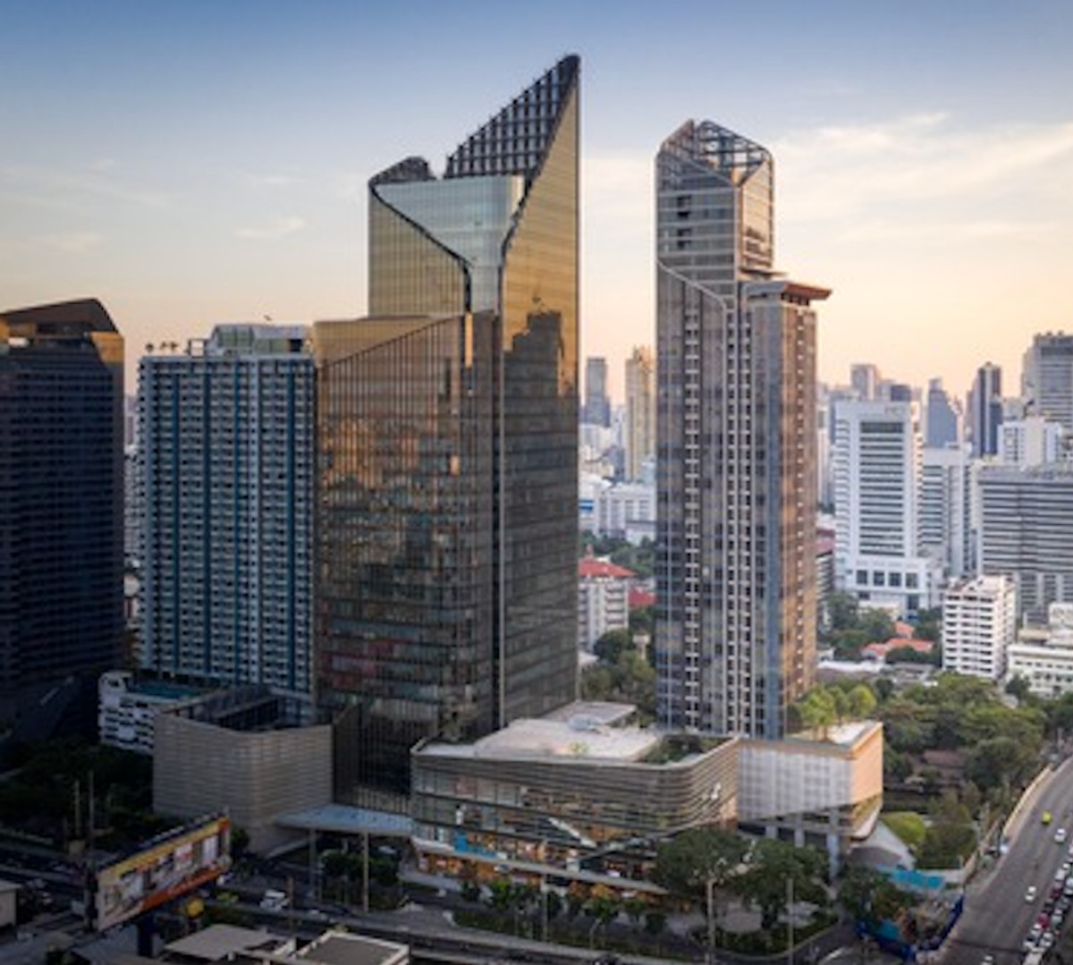 ขายคอนโดพระราม 9 เพชรบุรีตัดใหม่ RCA : 🔥 ขายด่วน 🔥  ถูกสุด ห้องสวย กว้าง  ขายหลายห้อง  Call : 0619824959 Line ID :  elegant.289