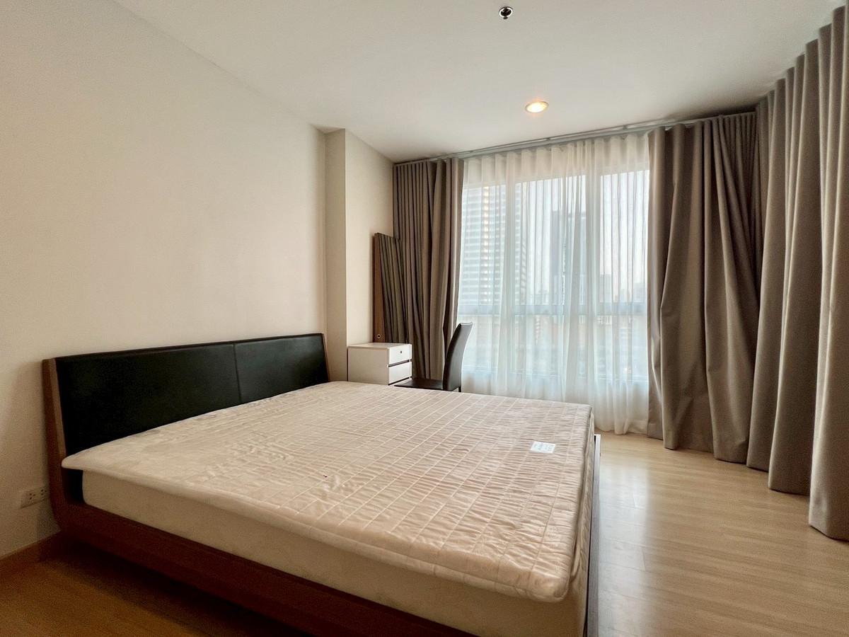 ให้เช่าคอนโดสาทร นราธิวาส : ( UL2406212 ) Tel/Line 096-2479369, ให้เช่า ไลฟ์ แอท สาทร10 , 1 ห้องนอน, 1 ห้องน้ำ, ห้องสวย , พร้อมอยู่, ราคาพิเศษ!!