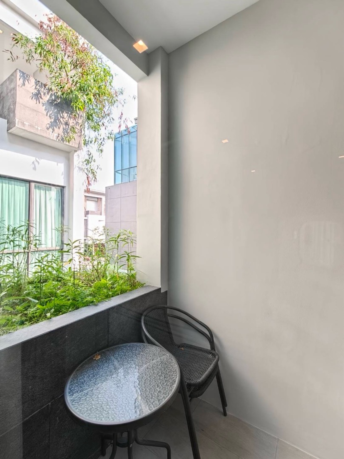 For RentHousePattanakan, Srinakarin : Luxury house for rent, Phatthanakan, 5 minutes near Thonglor.