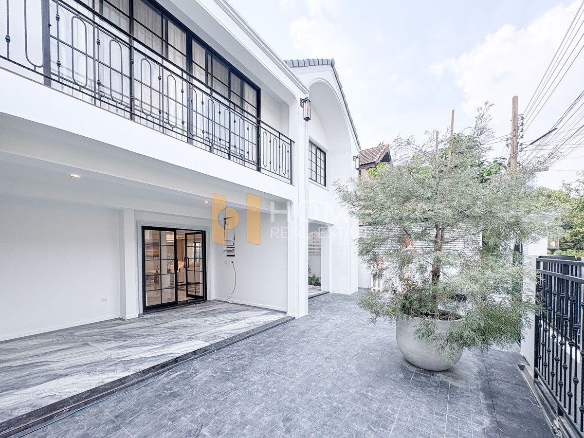 ขายบ้านลาดพร้าว เซ็นทรัลลาดพร้าว : บ้านเดี่ยวพร้อมที่ดิน นาคนิวาส 48 / 5 ห้องนอน (ขาย), Single house with land Nakniwat 48 / 5 Bedrooms (FOR SALE) TPM330