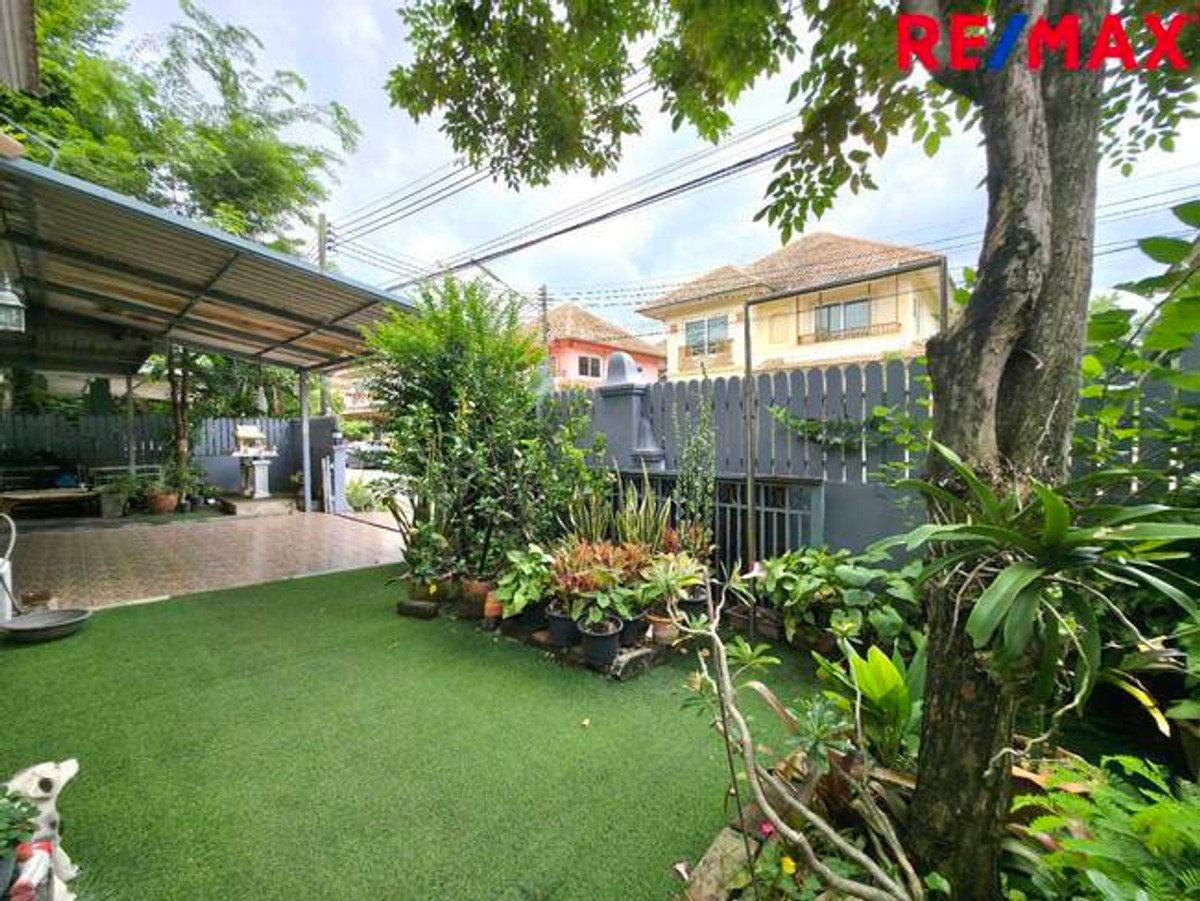 For SaleHousePathum Thani,Rangsit, Thammasat : 2-story detached house for sale, Discovery Balika Village, Discovery Balika, Lam Luk Ka, Khlong 4, Sawai Pracharat Road.