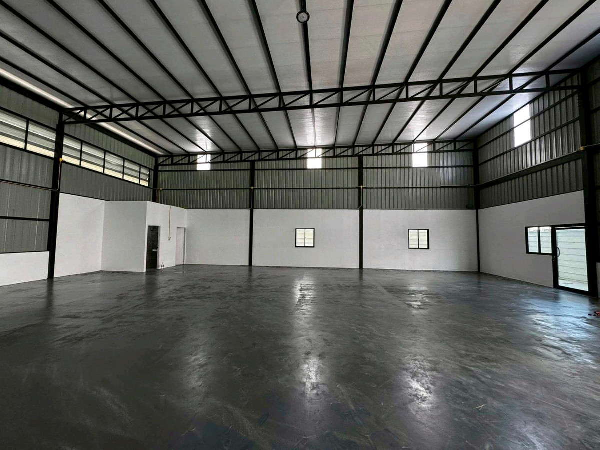For RentWarehouseRama 2, Bang Khun Thian : Warehouse with office for rent Usable area 676 sq m., good location, Rama 2, purple area.