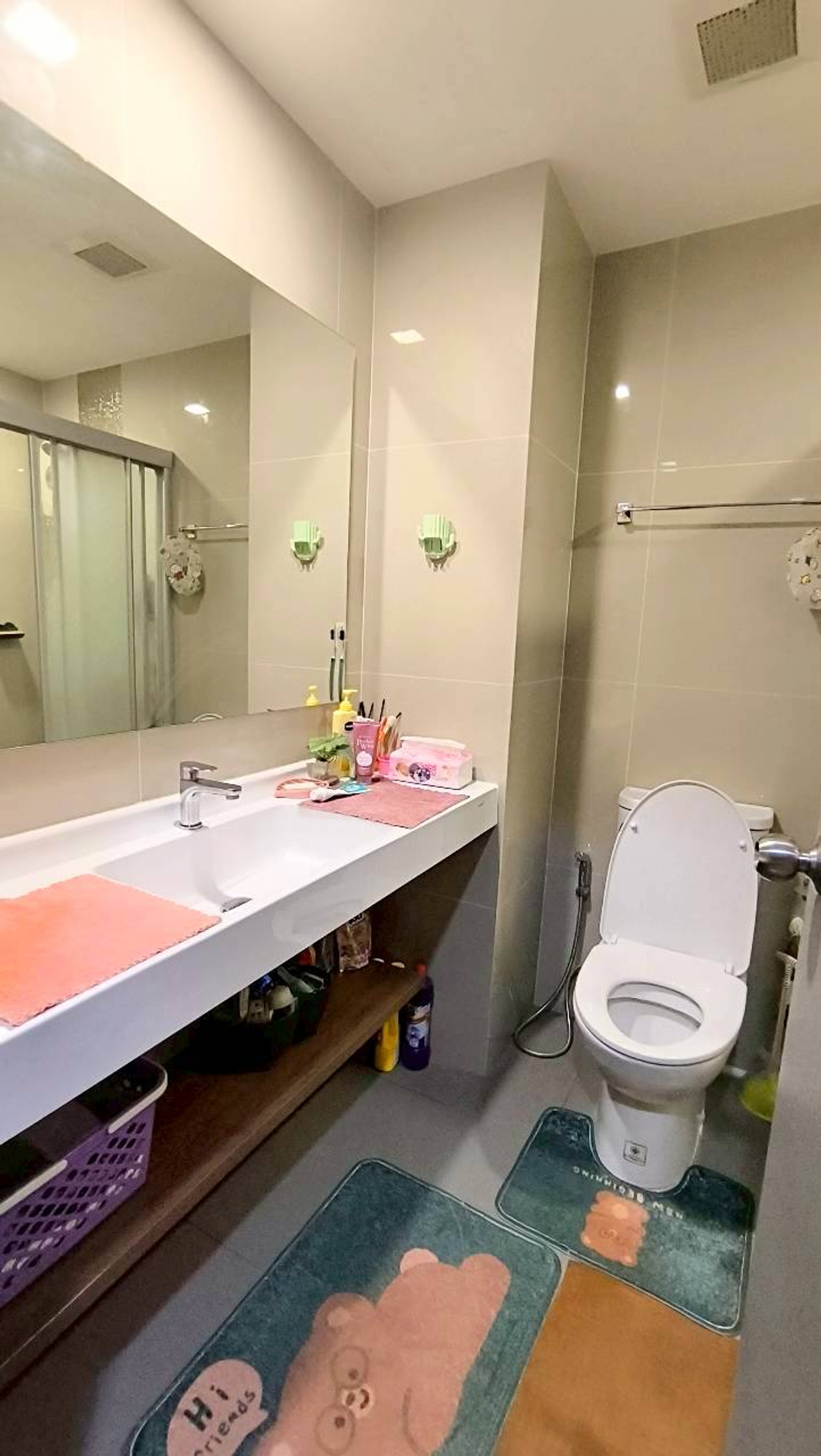 For SaleCondoWongwianyai, Charoennakor : IDEO Sathorn Wongwian Yai, Condo for sale near BTS Wongwian Yai, near BTS Krung Thonburi, near ICONSIAM. Condo for sale, Ideo Sathorn Wongwian Yai, room 1 Bed, 22nd floor, price lower than Land Department appraisal.