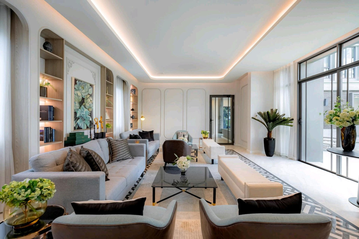 For SaleSamut Prakan,Samrong : The house is decorated and ready to move in. Semi-detached house, detached house function Grand Britannia Bangna-Suvarnabhumi