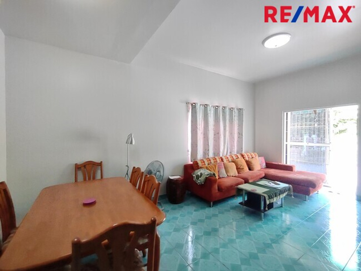 For SaleHousePathum Thani,Rangsit, Thammasat : 2-story detached house, Pruksa Village 2, Rangsit, Khlong 7, next to Lotus, corner house, ready to move in.