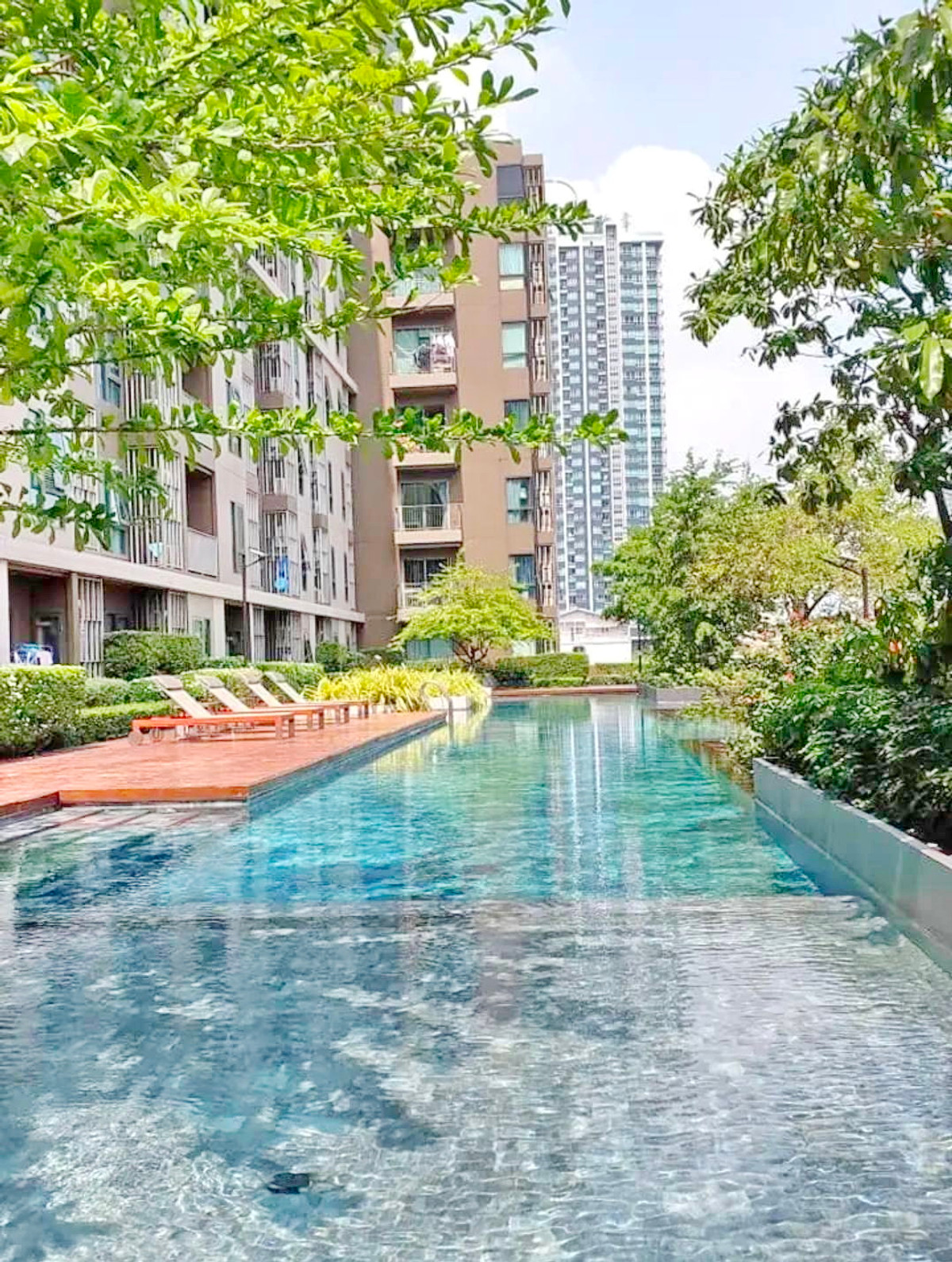 For RentCondoRatchadapisek, Huaikwang, Suttisan : 9773♛Condo for rent, 2 bedrooms♙Enter project name in Thai♜MRT Huai Khwang (120 m.)∞099-5919653,065-9423251🜲Line@sureresidence