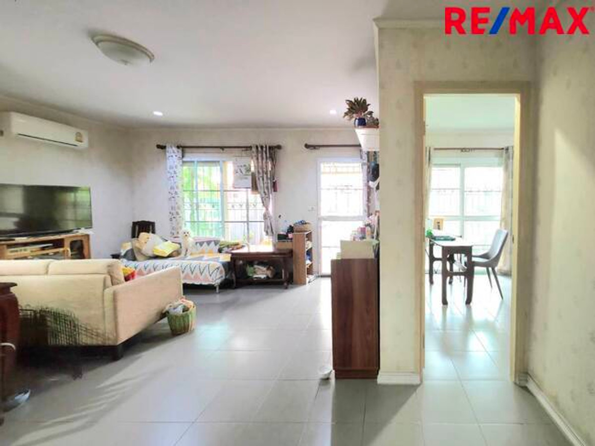 For SaleHousePathum Thani,Rangsit, Thammasat : 2-story detached house for sale, Discovery Balika Village, Discovery Balika, Lam Luk Ka, Khlong 4, Sawai Pracharat Road.
