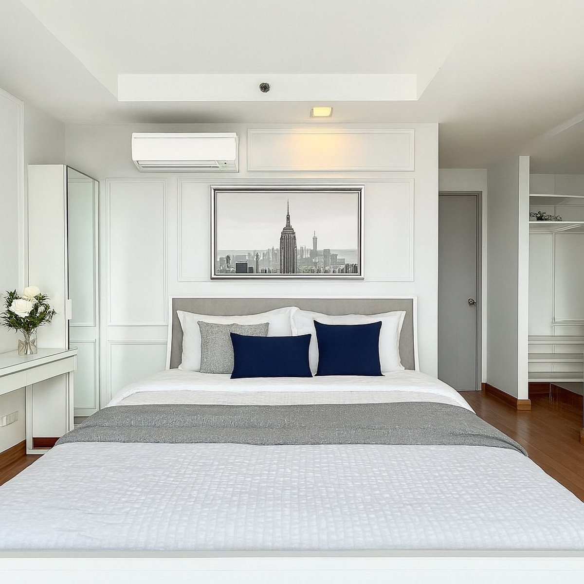 ขายคอนโดพระราม 9 เพชรบุรีตัดใหม่ RCA : ขายคอนโด Thru Thonglor ขายพร้อมผู้เช่า ทำเลใกล้ทองหล่อ เดินทางสะดวก Yield จริง 6–7%