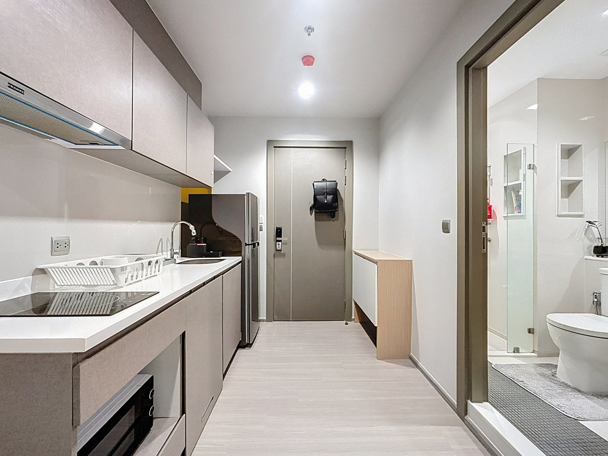 For RentCondoRama9, Petchburi, RCA : Only 18k🔥[For rent]!! Condo near MRT Rama 9 | ✨ Life Asoke Rama 9 | Beautiful view, angelic condition, fully furnished, ready to move in.