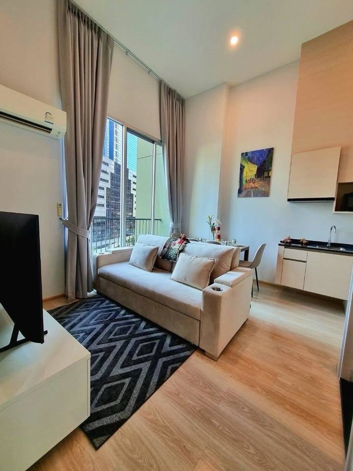 ให้เช่าคอนโดรัชดา ห้วยขวาง : Noble Revolve Ratchada 2