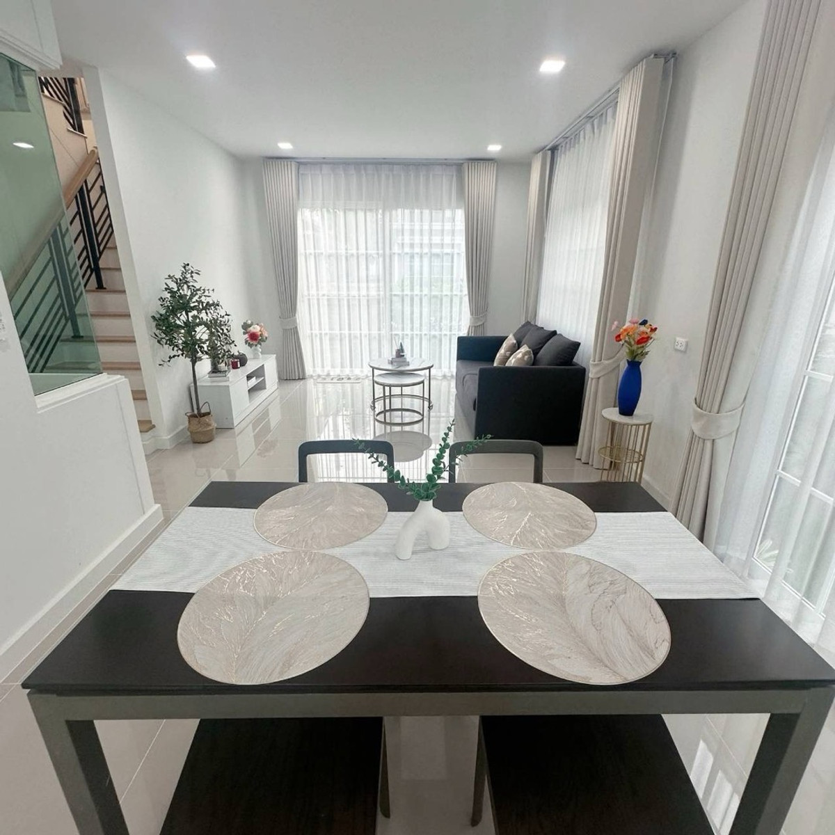 ให้เช่าบ้านสมุทรปราการ สำโรง : ให้เช่าGolden Neo Sukhumvit–Lasalle