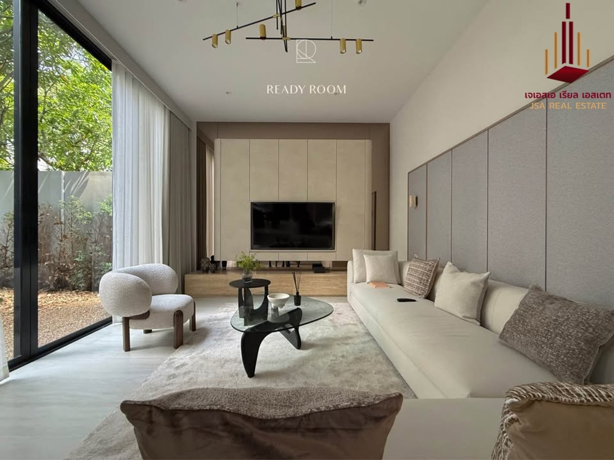 For RentHousePattanakan, Srinakarin : ✨ For Rent: BuGaan Krungthep Kreetha✨ 💰 Only 280,000 THB/month