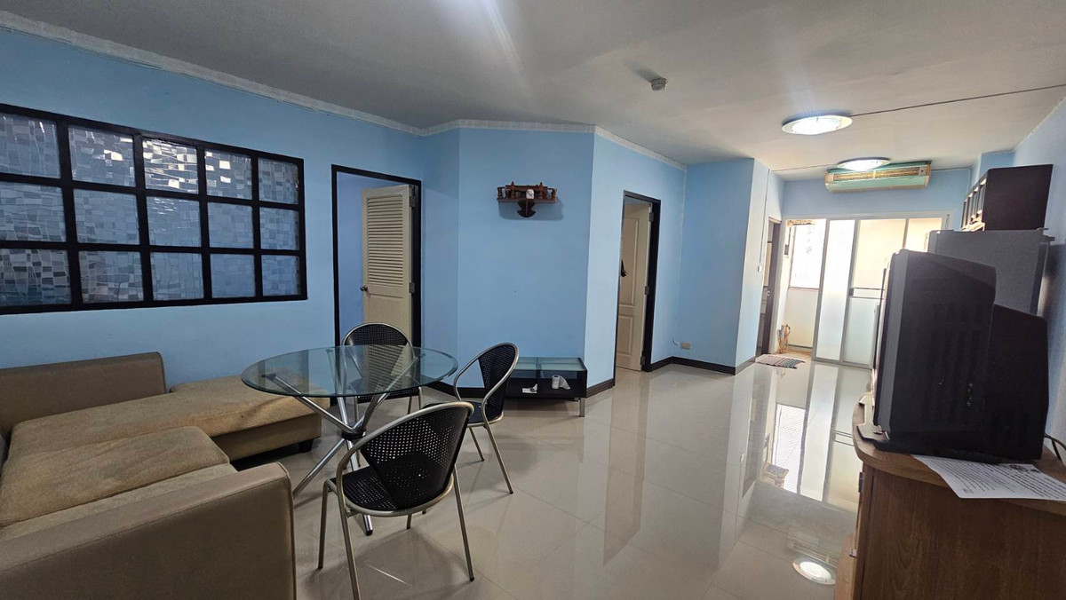 For SaleCondoSathorn, Narathiwat : Selling below appraisal, Sathorn Suite Condo, 2 bedrooms, 2 bathrooms, Sathorn 11, Narathiwat 6, only 3.9 million, 109 sq m, can overpay.