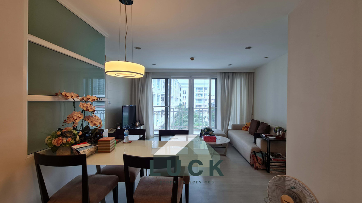 For SaleCondoWongwianyai, Charoennakor : LUCK 🏭Condo for sale, The Bangkok Sathorn-Taksin, next to the BTS, big room, comfortable to live in!!!