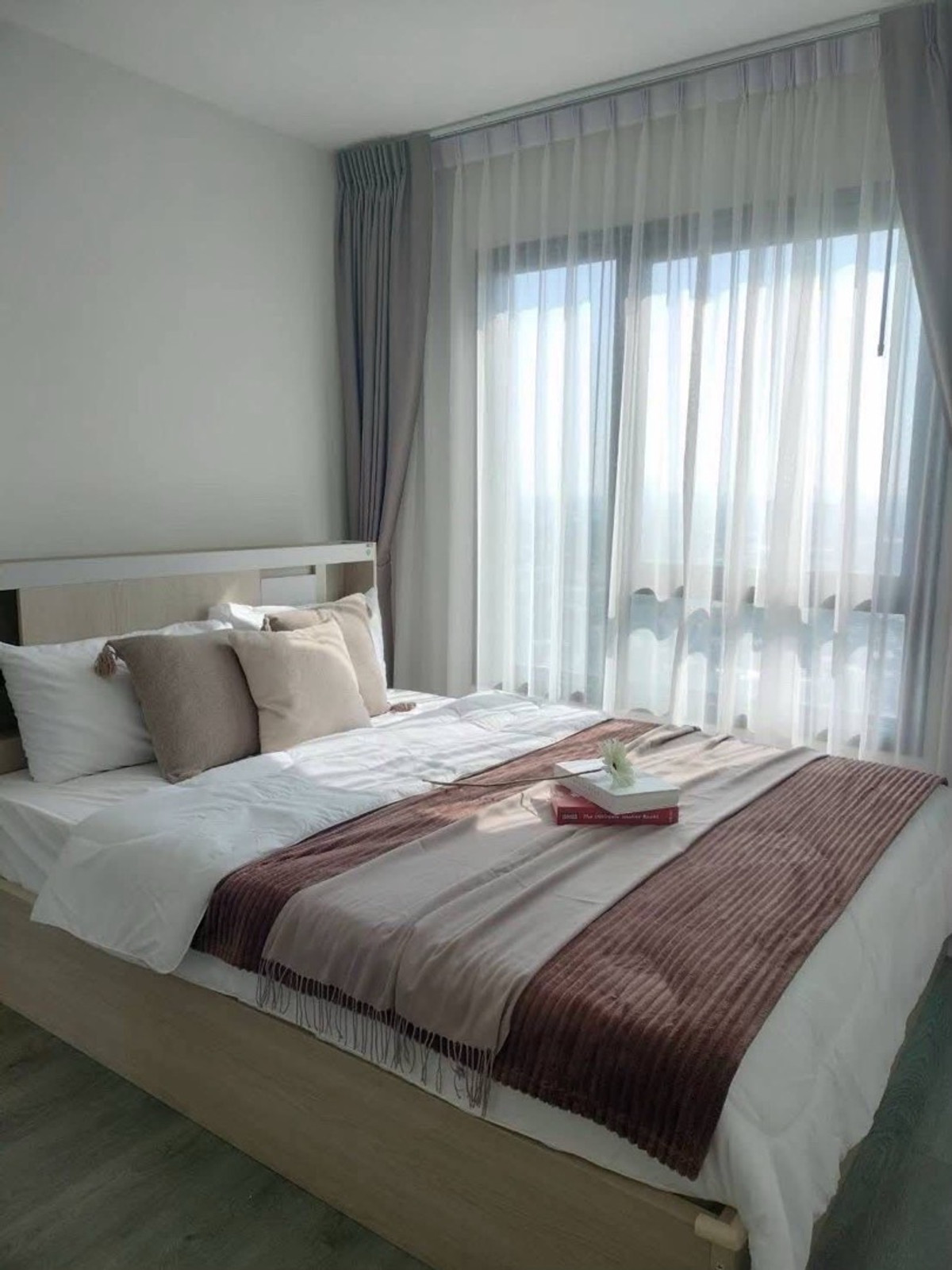 For RentCondoPattanakan, Srinakarin : For rent: Rich Park @ Triple Station.