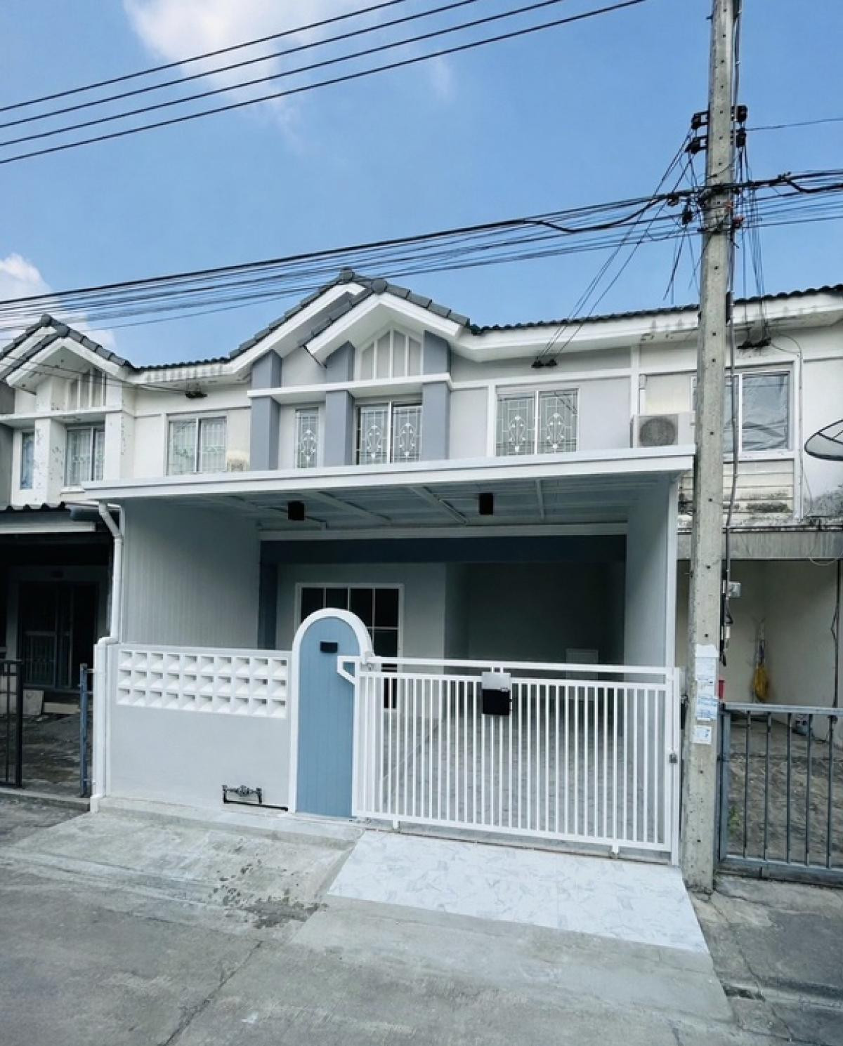 For SaleTownhomePathum Thani,Rangsit, Thammasat : For Sale Townhouse/Townhome , Baanpruksa 63 Bang Kredee – Pathum thani , Bang Kadi , Mueang Pathum Thani , Pathum Thani , CX-144364